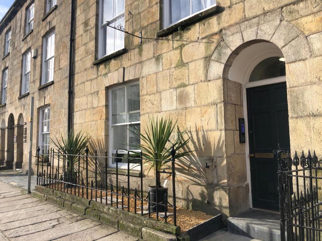 The Loughborough - Elegant, Glamourous Boutique 1 Bed, Central Truro Exterior photo