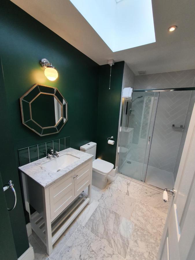 The Loughborough - Elegant, Glamourous Boutique 1 Bed, Central Truro Exterior photo